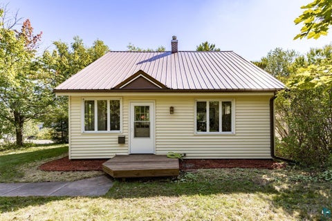 Tiny photo for 202 W Austin St, Duluth, MN 55803 (MLS # 6127922)