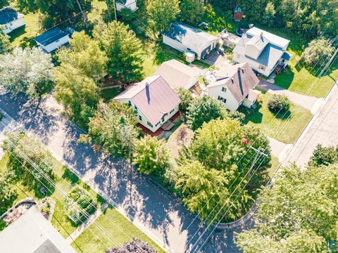 Tiny photo for 202 W Austin St, Duluth, MN 55803 (MLS # 6127922)