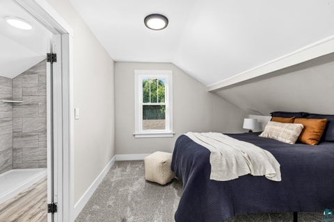 Tiny photo for 202 W Austin St, Duluth, MN 55803 (MLS # 6127922)