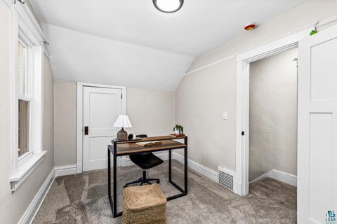Tiny photo for 202 W Austin St, Duluth, MN 55803 (MLS # 6127922)