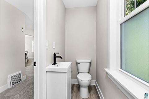 Tiny photo for 202 W Austin St, Duluth, MN 55803 (MLS # 6127922)