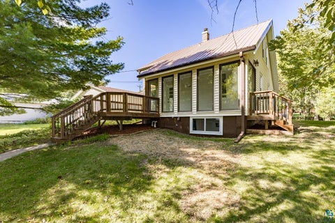 Tiny photo for 202 W Austin St, Duluth, MN 55803 (MLS # 6127922)