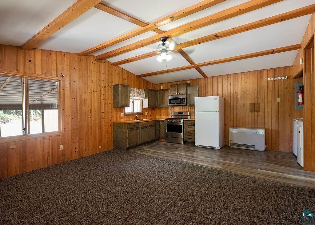 41300 Highway 63