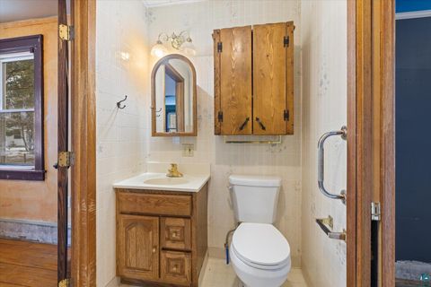 Tiny photo for 404 Itasca Ave, Hibbing, MN 55746 (MLS # 6123916)