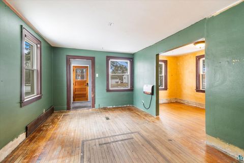 Tiny photo for 404 Itasca Ave, Hibbing, MN 55746 (MLS # 6123916)