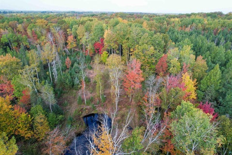 Tiny photo for 7622 S County Rd A, Superior, WI 54880 (MLS # 6128449)