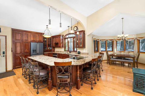 Tiny photo for 4512 Boulder Dam Rd, Duluth, MN 55803 (MLS # 6124181)