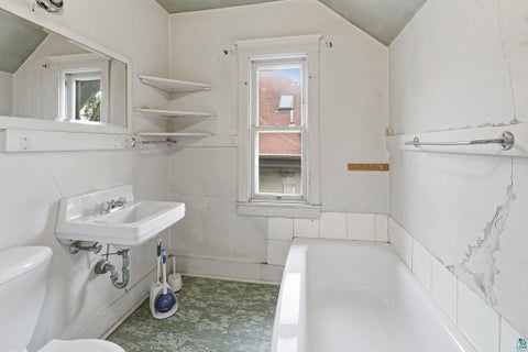 Tiny photo for 2114 E 2nd St, Duluth, MN 55812 (MLS # 6127602)