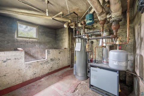 Tiny photo for 2114 E 2nd St, Duluth, MN 55812 (MLS # 6127602)