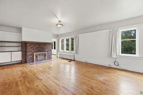 Tiny photo for 2114 E 2nd St, Duluth, MN 55812 (MLS # 6127602)
