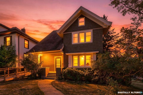 Tiny photo for 2114 E 2nd St, Duluth, MN 55812 (MLS # 6127602)