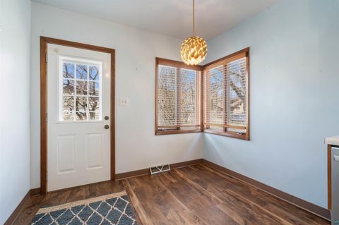 Tiny photo for 3803 W 4th St, Duluth, MN 55807 (MLS # 6125687)