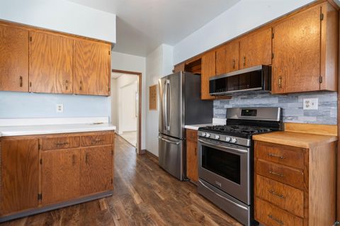 Tiny photo for 3803 W 4th St, Duluth, MN 55807 (MLS # 6125687)