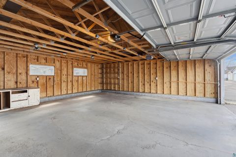 Tiny photo for 3803 W 4th St, Duluth, MN 55807 (MLS # 6125687)