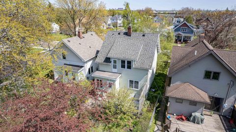 Photo of 3803 W 4th St, Duluth, MN 55807 (MLS # 6125687)