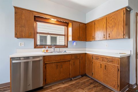 Tiny photo for 3803 W 4th St, Duluth, MN 55807 (MLS # 6125687)