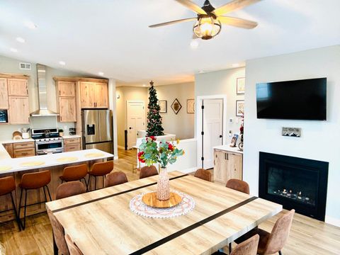 Tiny photo for 8620 Maynard Pl, Duluth, MN 55807 (MLS # 6123674)