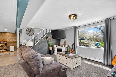 Tiny photo for 6501 Westgate Blvd, Duluth, MN 55807 (MLS # 6125307)