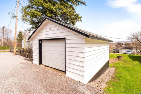 Tiny photo for 4005 W 9th St, Duluth, MN 55807 (MLS # 6125099)