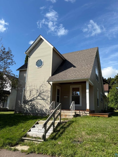 Tiny photo for 819 N 47th Ave E, Duluth, MN 55804 (MLS # 6128038)