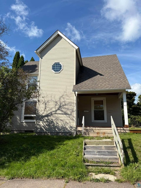 Photo of 819 N 47th Ave E, Duluth, MN 55804 (MLS # 6128038)