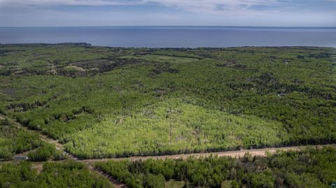 Tiny photo for 2 Wildwood Rd, Duluth, MN 55804 (MLS # 6126272)