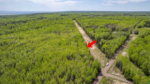 Tiny photo for 2 Wildwood Rd, Duluth, MN 55804 (MLS # 6126272)