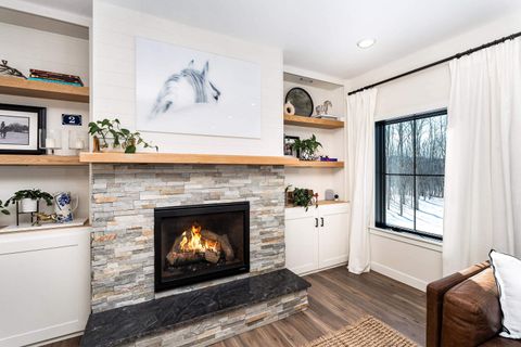 Tiny photo for 3464 W Tischer Rd, Duluth, MN 55803 (MLS # 6123744)