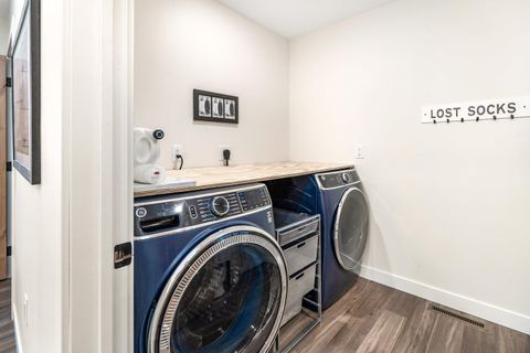 Tiny photo for 3464 W Tischer Rd, Duluth, MN 55803 (MLS # 6123744)