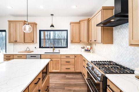 Tiny photo for 3464 W Tischer Rd, Duluth, MN 55803 (MLS # 6123744)