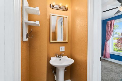 Tiny photo for 711 N 44th Ave E Ave, Duluth, MN 55804 (MLS # 6125834)
