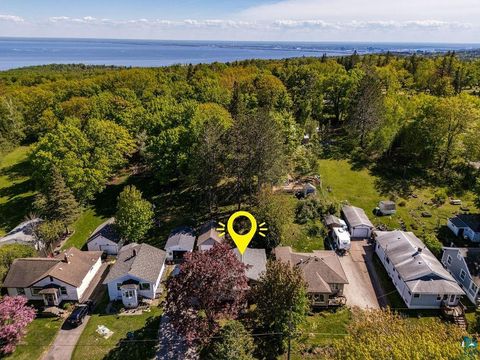 Tiny photo for 512 Rose St, Duluth, MN 55803 (MLS # 6125799)