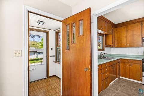 Tiny photo for 512 Rose St, Duluth, MN 55803 (MLS # 6125799)