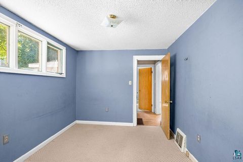 Tiny photo for 512 Rose St, Duluth, MN 55803 (MLS # 6125799)