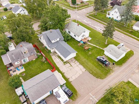 Tiny photo for 427 12th Ave, Two Harbors, MN 55616 (MLS # 6124434)