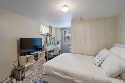 Tiny photo for 203 S 18th Ave E AVE, Duluth, MN 55812 (MLS # 6128189)