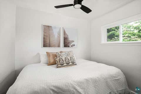 Tiny photo for 621 3rd Ave, Two Harbors, MN 55616 (MLS # 6127177)