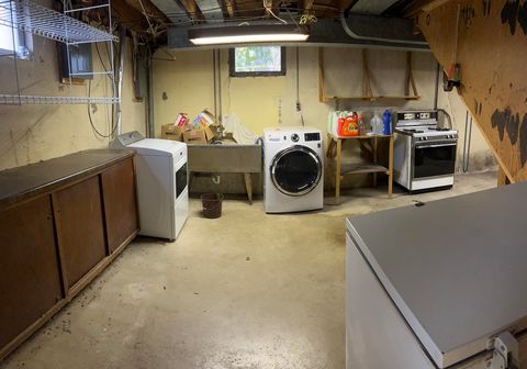 Tiny photo for 223 Mygatt Ave, Duluth, MN 55803 (MLS # 6122744)