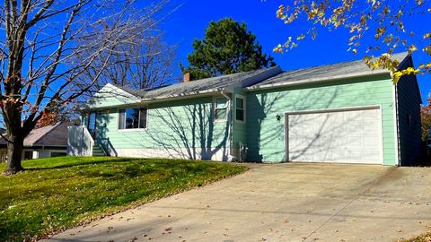 Photo of 223 Mygatt Ave, Duluth, MN 55803 (MLS # 6122744)