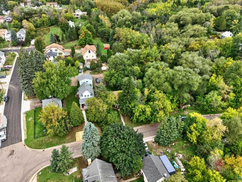 Tiny photo for 2125 W 10th St, Duluth, MN 55806 (MLS # 6128100)