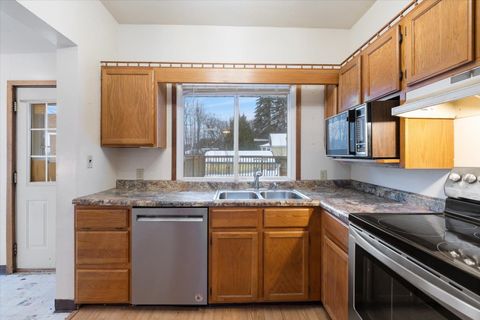 Tiny photo for 9118 Gogebic St, Duluth, MN 55808 (MLS # 6123577)