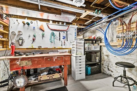 Tiny photo for 308 Maryland St, Duluth, MN 55803 (MLS # 6124931)