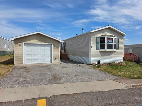 Tiny photo for 9 Holly Ln, Duluth, MN 55720 (MLS # 6125094)