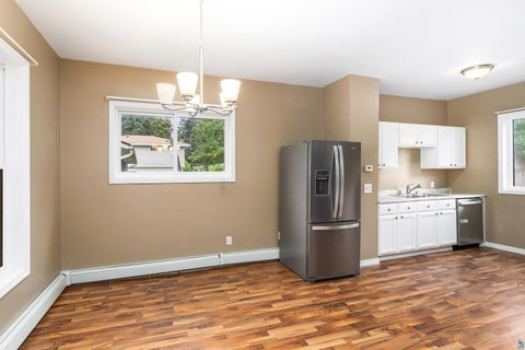 Tiny photo for 309 Maryland St, Duluth, MN 55803 (MLS # 6127888)