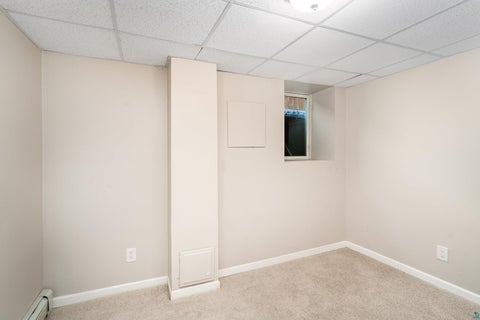 Tiny photo for 309 Maryland St, Duluth, MN 55803 (MLS # 6127888)