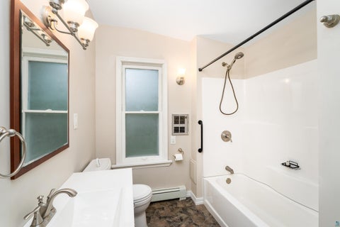 Tiny photo for 309 Maryland St, Duluth, MN 55803 (MLS # 6127888)