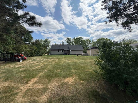 Tiny photo for 8 13th St NW St, Chisholm, MN 55719 (MLS # 6126907)