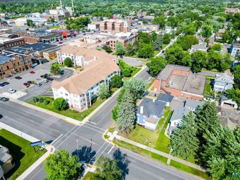 Tiny photo for 306 E 21st St, Hibbing, MN 55746 (MLS # 6126420)