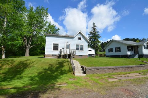 Tiny photo for 4011 W 9th St, Duluth, MN 55807 (MLS # 6126077)