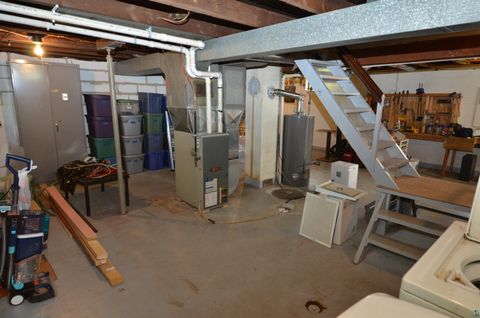 Tiny photo for 4011 W 9th St, Duluth, MN 55807 (MLS # 6126077)